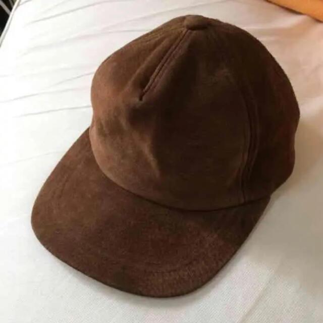 Hender Scheme(エンダースキーマ)のVOSTOK Pig leather adjustable cap メンズの帽子(キャップ)の商品写真