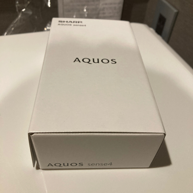 SHARP AQUOS sense4 ライトカッパー 1