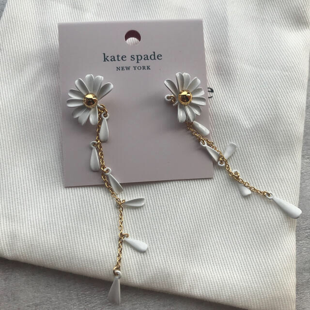 kate spade new york(ケイトスペードニューヨーク)のぴっぴ様専用 レディースのアクセサリー(ピアス)の商品写真