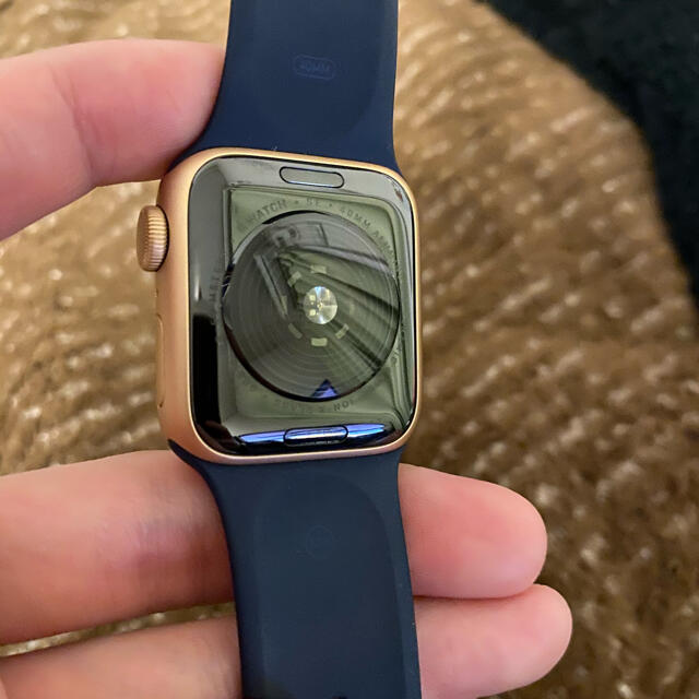 Apple Watch - Apple Watch se 40mm GPSモデルの通販 by らいむんと's