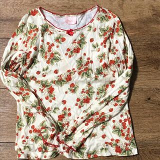 ピンクハウス(PINK HOUSE)の【美品】いちご柄カットソー(カットソー(長袖/七分))