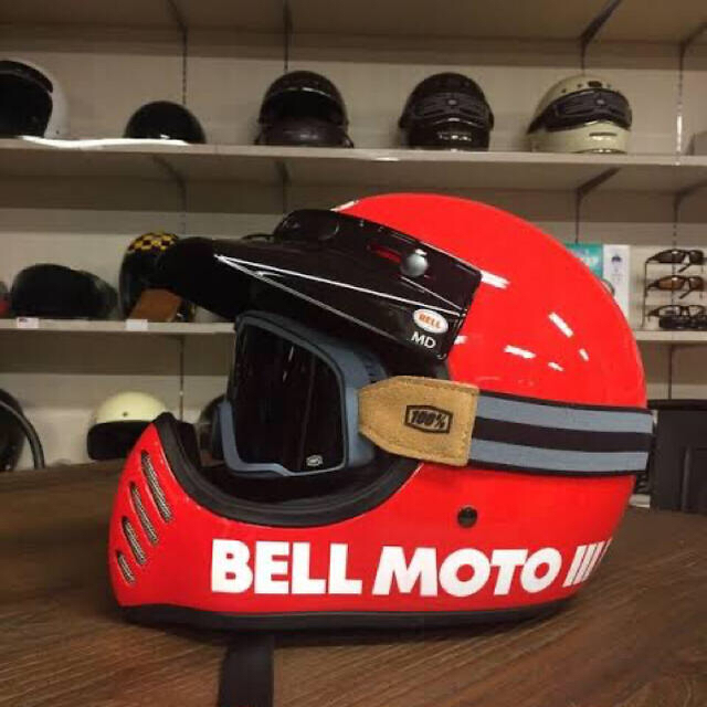 BELL ベル　moto3自動車/バイク