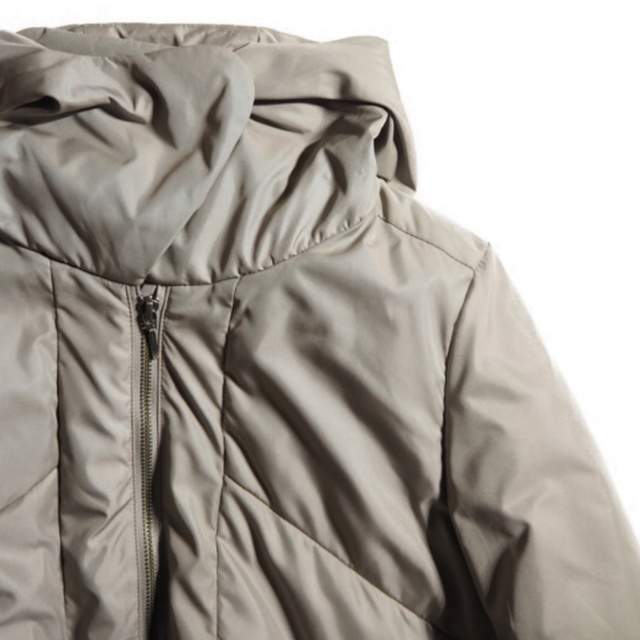 ENFOLD(エンフォルド)のエンフォルド  コクーン ダウン コート グレージュ36 レディースのジャケット/アウター(ダウンコート)の商品写真