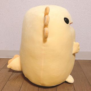 新品　うーぱーたちっぱぬいぐるみBIG　イエロー　ウーパールーパー　ぬいぐるみ