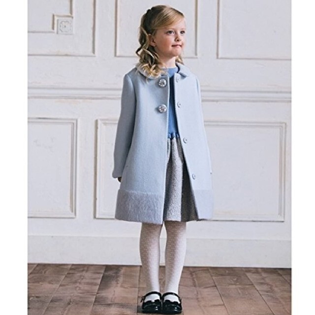 TOCCA(トッカ)の専用★TOCCA 150 ビジューボタンウールコート アンゴラ混 キッズ/ベビー/マタニティのキッズ服女の子用(90cm~)(コート)の商品写真