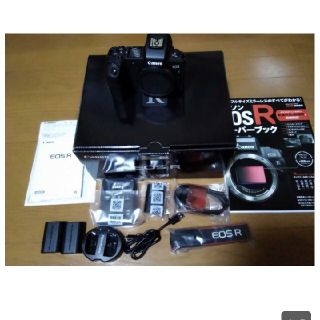 美品　EOS R ボディ(ミラーレス一眼)