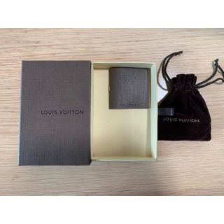 LOUIS VUITTON(ショップ袋)のフリマアイテム一覧 LOUIS VUITTON(ショップ袋)のフリマアイテム一覧