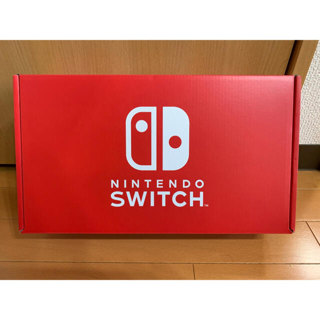 Nintendo Switch(ニンテンドースイッチ)の限定品未使用Nintendo Switchネオンイエロー/ブルーストラップ 2本 エンタメ/ホビーのゲームソフト/ゲーム機本体(家庭用ゲーム機本体)の商品写真