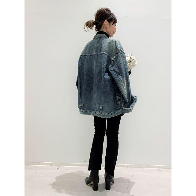 L'Appartement DEUXIEME CLASSE(アパルトモンドゥーズィエムクラス)の【STAMMBAUM/シュタンバウム】OVERSIZE DENIM JACKET レディースのジャケット/アウター(Gジャン/デニムジャケット)の商品写真