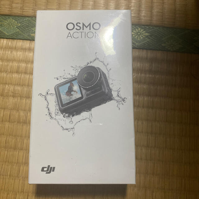 GoPro(ゴープロ)の新品未使用　DJI OSMO Action　OSMACT スマホ/家電/カメラのカメラ(ビデオカメラ)の商品写真