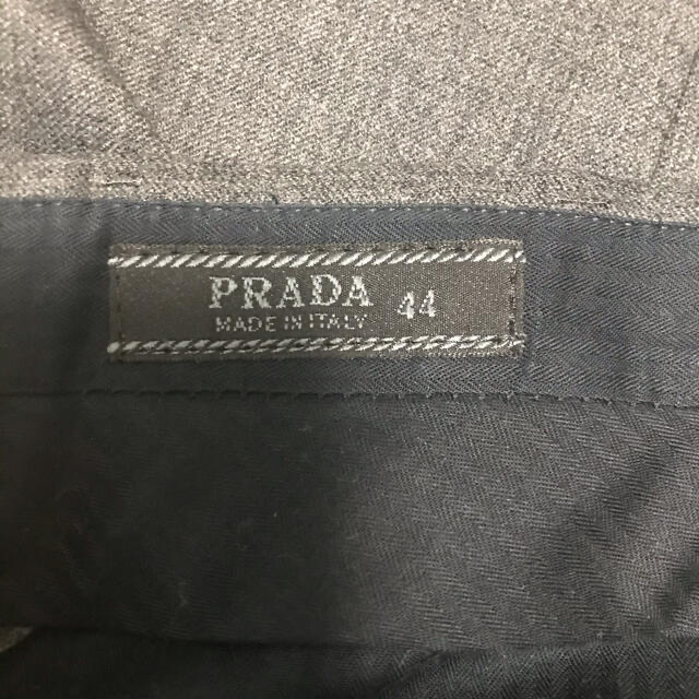 PRADA(プラダ)の【シーズン前値引き】PRADA  プラダ　メンズ　ウールパンツ　サイズ44 メンズのパンツ(スラックス)の商品写真