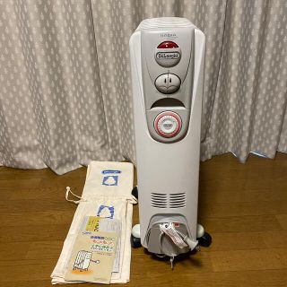 デロンギ(DeLonghi)のデロンギ　オイルヒーター(オイルヒーター)