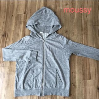 マウジー(moussy)のmoussy マウジー  パーカー　グレー(パーカー)