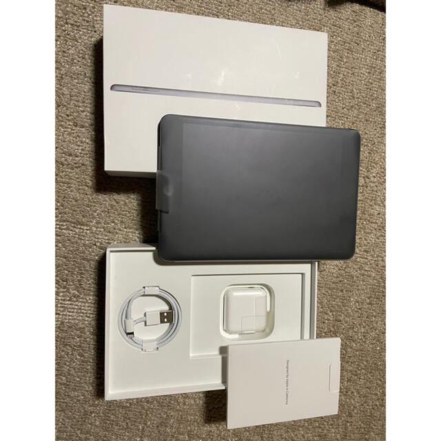 iPad mini5 64GB Wi-Fiモデル　リファービッシュ品