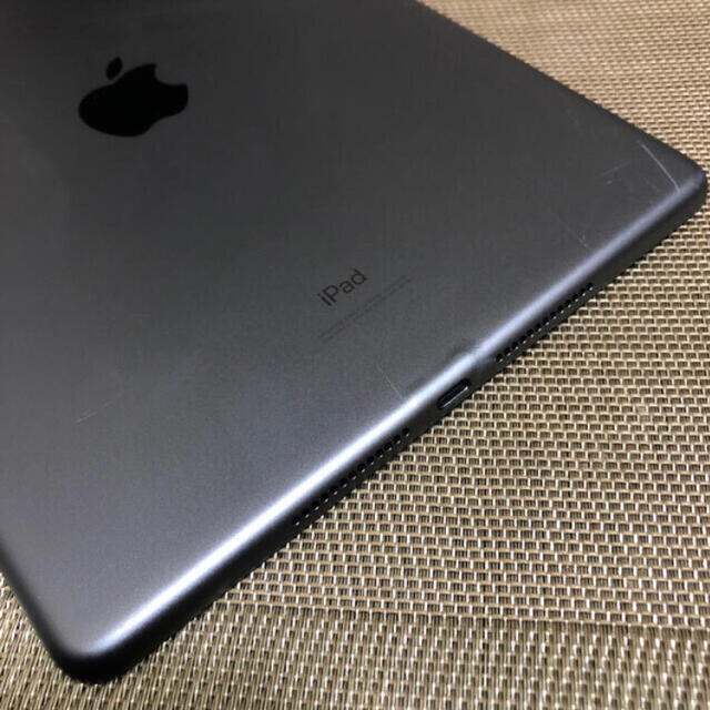 iPad 10.5インチ wifiモデルの通販 by ssid's shop｜アイパッドならラクマ - ipad 第7世代 32GB 格安大得価