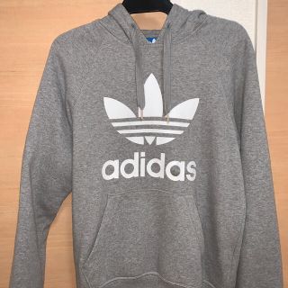 アディダス(adidas)のadidas パーカー(パーカー)