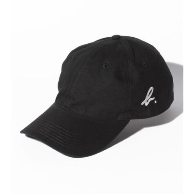 agnes b.(アニエスベー)のAgnes b. アニエスベー 横ロゴ　キャップ 帽子　ブラック レディースの帽子(キャップ)の商品写真