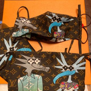 ルイヴィトン(LOUIS VUITTON)のルイヴィトン　スカーフ　巾着　マスクセットの中のマスクのみ(その他)