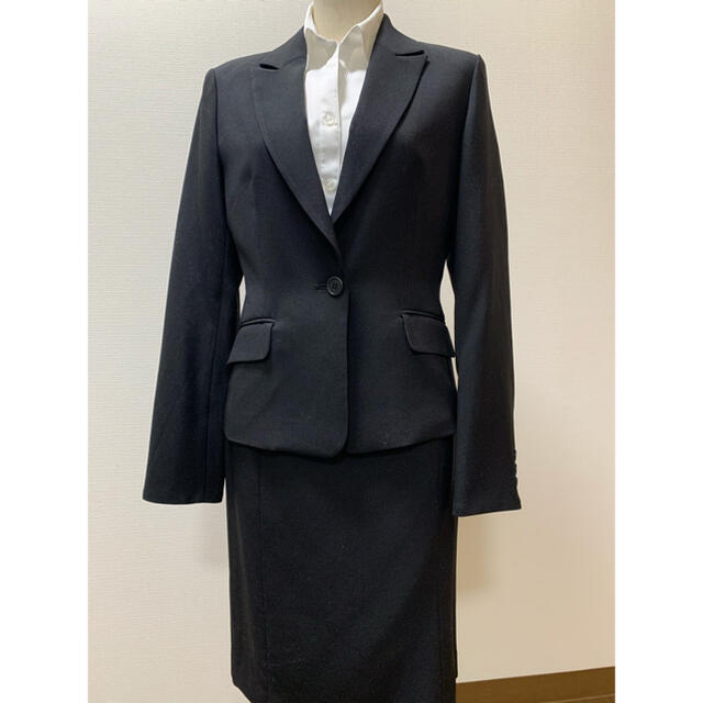 超お得　新品　リクルートスーツ　Mサイズ　5点フルセット レディースのフォーマル/ドレス(スーツ)の商品写真