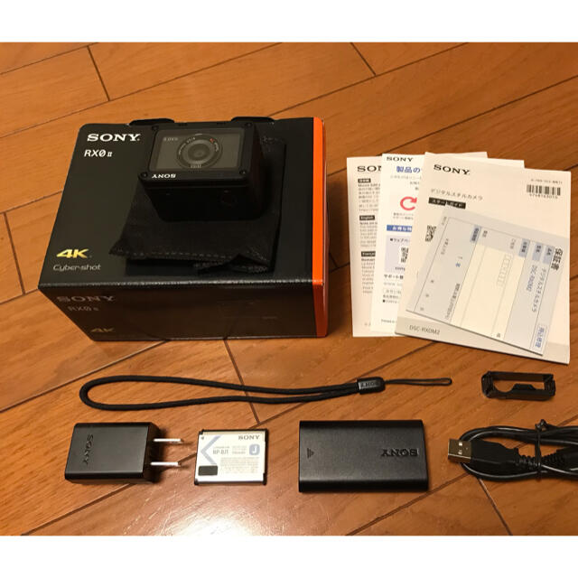 SONY DSC-RX0M2 (RX0 ii)