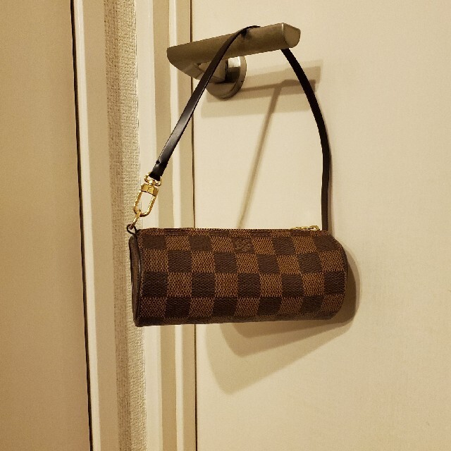 レディースLOUIS VUITTON  ルイヴィトン パピヨン ポーチ