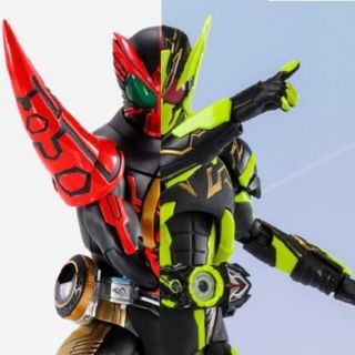 バンダイ(BANDAI)の S.H.Figuarts 仮面ライダー ゼロワン シャイニングホッパー&オーズ(特撮)