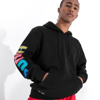 プーマ(PUMA)のPUMA x BRADLEY THEODORE HOODIE プーマ　パーカー(パーカー)