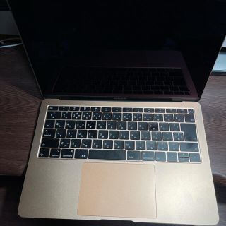 Mac Book Air 2019 不具合ありスマホ/家電/カメラ