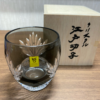 カガミクリスタル3点、花瓶2点(グラス/カップ)