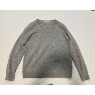 ユニクロ(UNIQLO)のUNIQLO　カシミア　Vネックセーター　カシミヤ100％ レディースL(ニット/セーター)