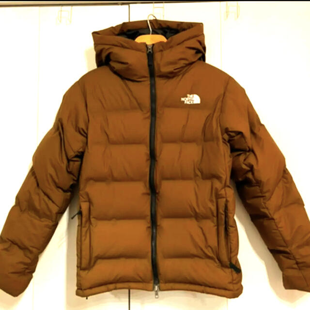 THE NORTH FACE(ザノースフェイス)のビレイヤーパーカ チークブラウン XSノースフェイス NORTH FACE レディースのジャケット/アウター(ダウンジャケット)の商品写真