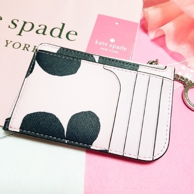 kate spade♠︎キーリング付きパスケース再お値下げ