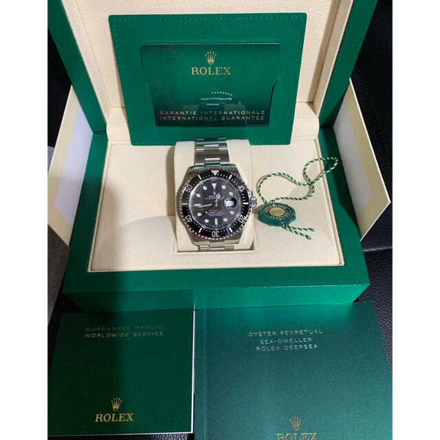 ROLEX(ロレックス)のロレックス　126600 赤シード メンズの時計(腕時計(アナログ))の商品写真