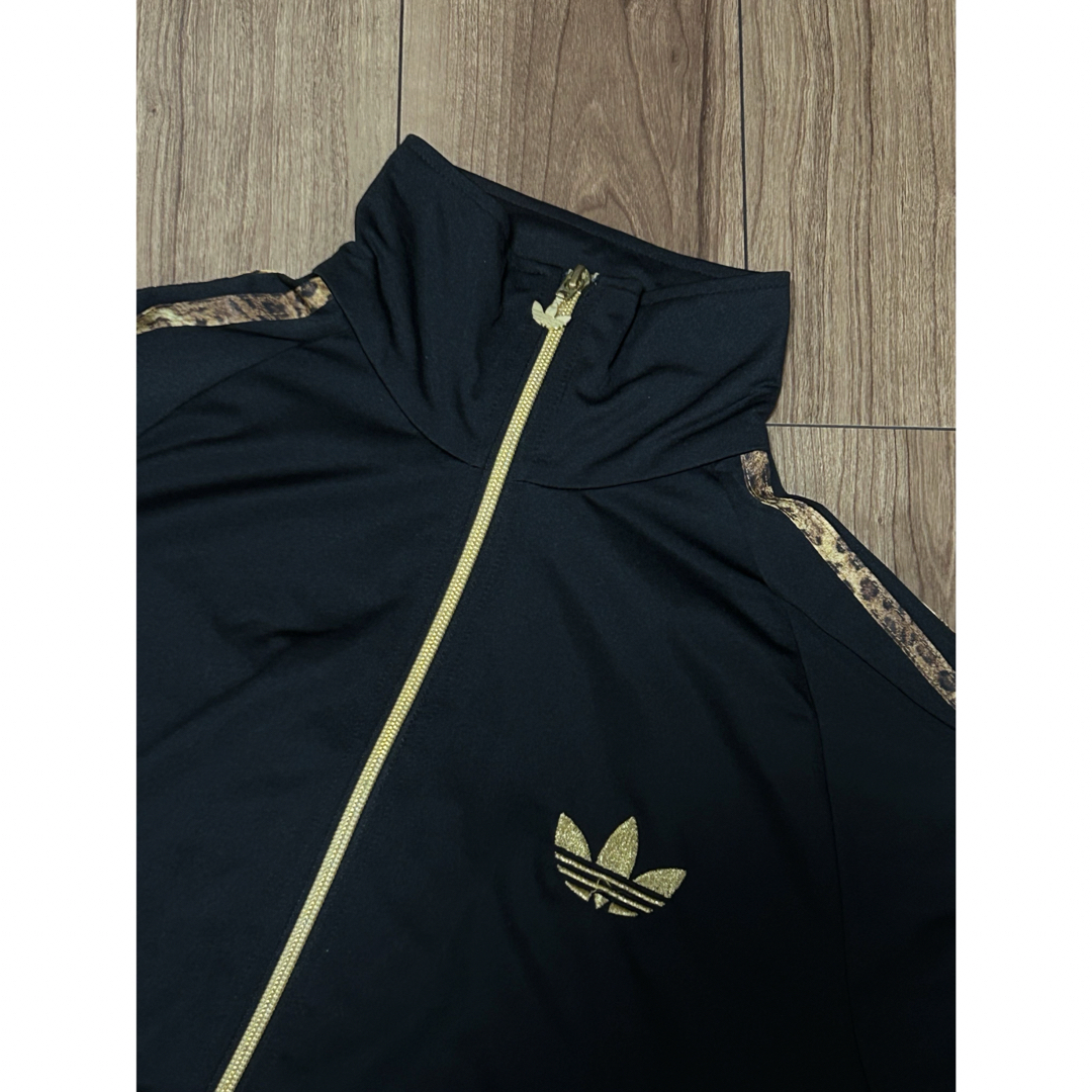 Originals（adidas）(オリジナルス)のアディダス　オリジナルス　ジャージ　セットアップ レディースのレディース その他(セット/コーデ)の商品写真