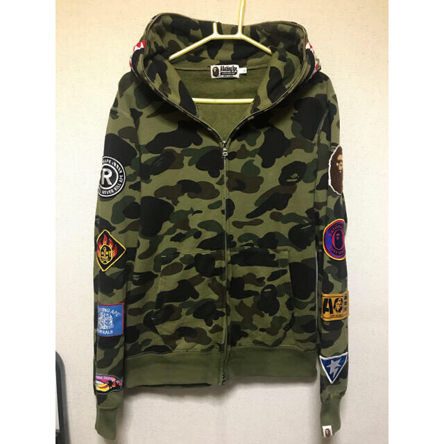 A BATHING APE エイプロゴワッペン シャークフェイス ジップパーカー