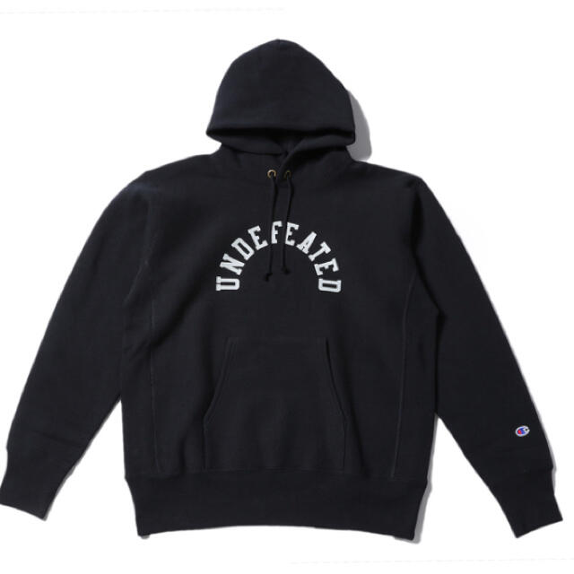 UNDEFEATED(アンディフィーテッド)の【 L】UNDEFEATED CHAMPION ARCH LOGO HOODIE メンズのトップス(パーカー)の商品写真