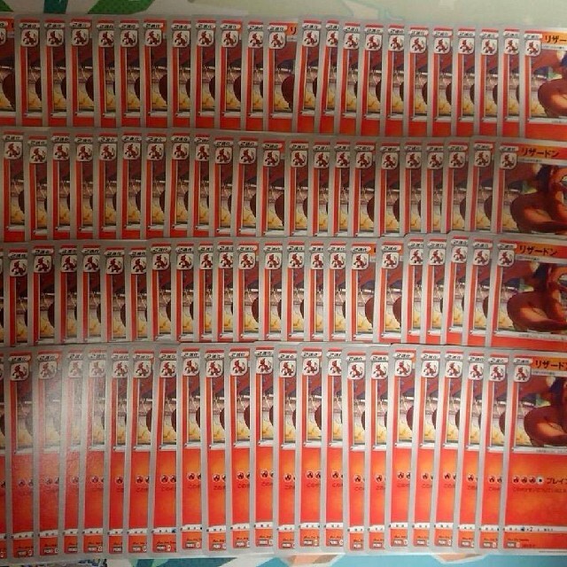 ポケモン(ポケモン)のリザードン800枚 エンタメ/ホビーのトレーディングカード(シングルカード)の商品写真