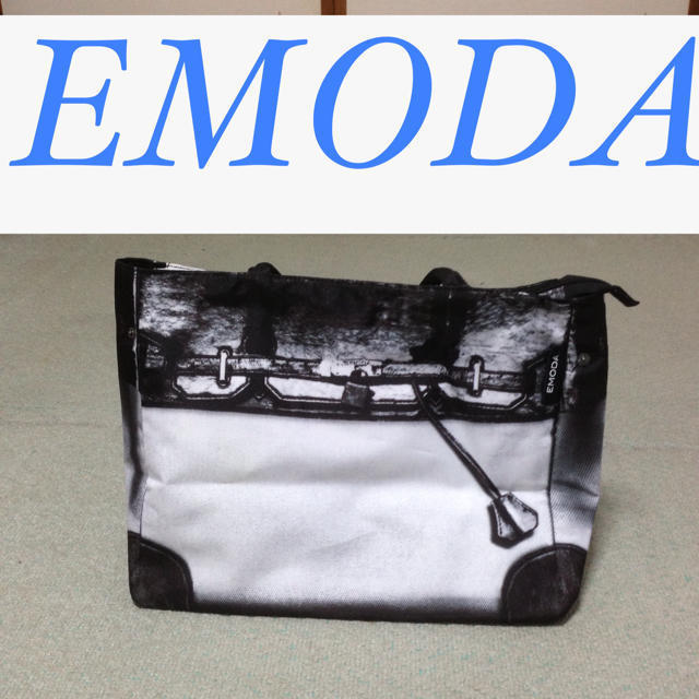 EMODA(エモダ)のEMODA  バック レディースのバッグ(ハンドバッグ)の商品写真