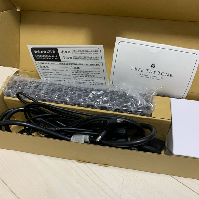 定価の88%OFF-•ワイルドスワンズ タング WILDSWANS TONGUE