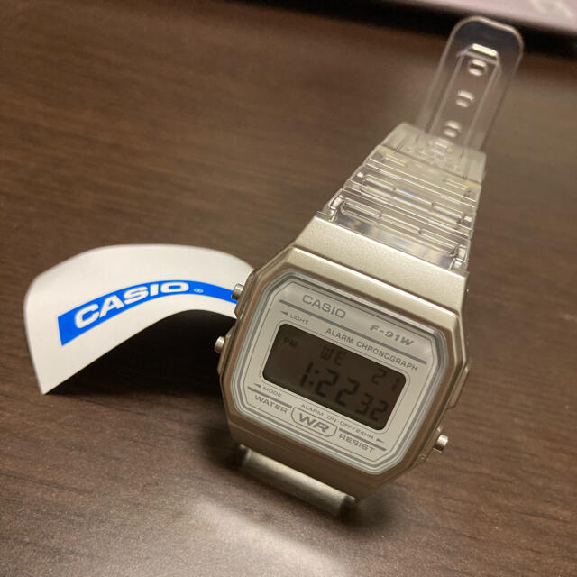 新品未使用　CASIO クリアウォッチ　チープカシオ　　ヴィンテージ