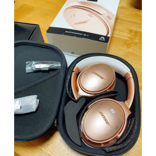 ボーズ(BOSE)の【美品】BOSE ヘッドホン QUIETCOMFORT35 Ⅱ ローズゴールド(ヘッドフォン/イヤフォン)