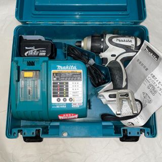 マキタ(Makita)のmakita 14.4V 充電式4モードインパクトドライバ TP130DRFXW(工具/メンテナンス)