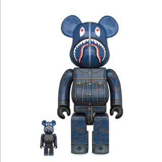 アベイシングエイプ(A BATHING APE)のBE@RBRICK BAPE × Levi's 100％ & 400％  新品(フィギュア)