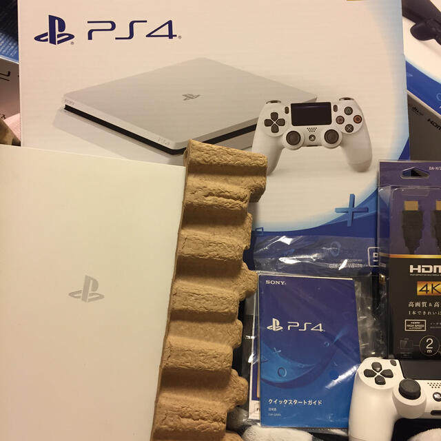 SONY PlayStation4 CUH-2200AB02 ホワイトゲームソフト/ゲーム機本体