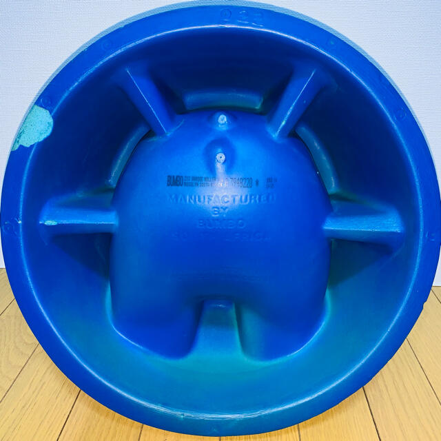 Bumbo(バンボ)のバンボ キッズ/ベビー/マタニティの寝具/家具(収納/チェスト)の商品写真