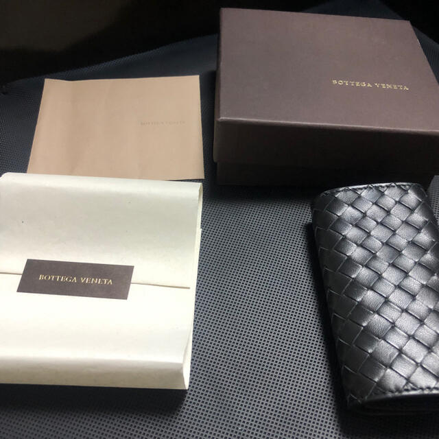 Bottega Veneta(ボッテガヴェネタ)の【送料無料】【未使用】ボッテガ ヴェネタ 6連 キーケース レザー ブラック  メンズのファッション小物(キーケース)の商品写真