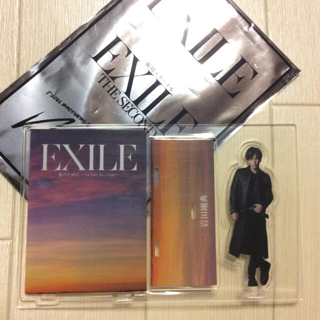 EXILE(エグザイル)の岩田剛典 アクリルスタンド エンタメ/ホビーのタレントグッズ(ミュージシャン)の商品写真