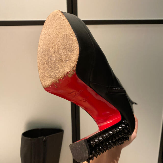 Christian Louboutin(クリスチャンルブタン)のクリスチャンルブタン　ブーツ レディースの靴/シューズ(ブーツ)の商品写真