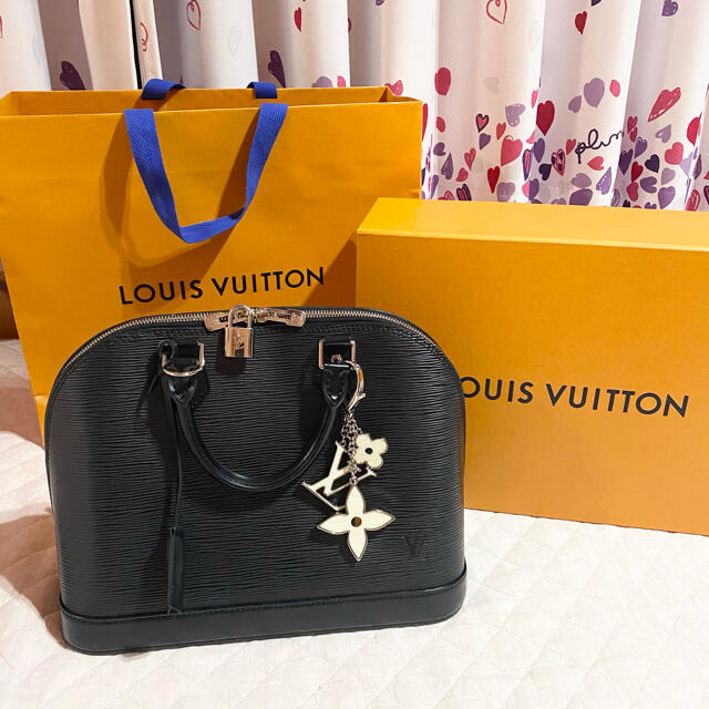 LOUIS VUITTON ルイヴィトン アルマ エピ 黒 ブラック