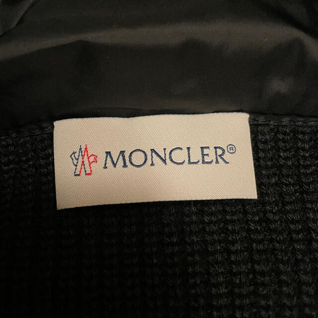 MONCLER(モンクレール)のモンクレール　ダウンニット　XL メンズのトップス(ニット/セーター)の商品写真